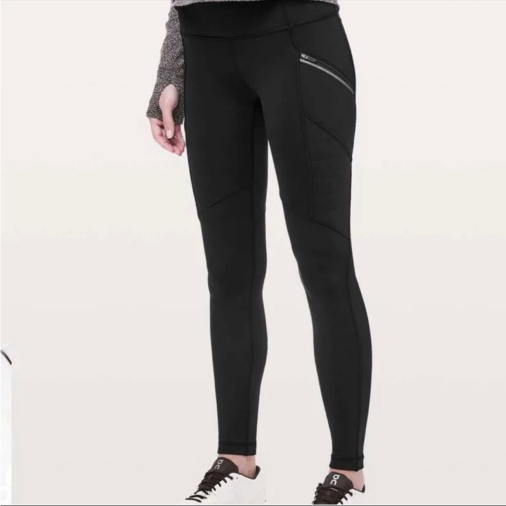 Lululemon black leggings with zipper deep pocket size 4